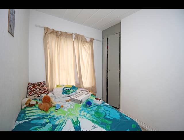 2 BEDROOM APARTMENT FOR SALE IN NORTHGATE